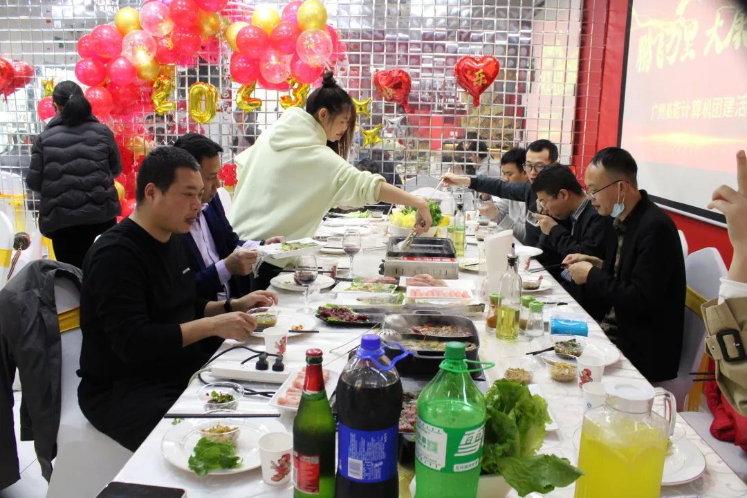 凝心聚力，蓄勢待發|高能計算機春日團建，讓我們“轟趴”起來！(圖6)